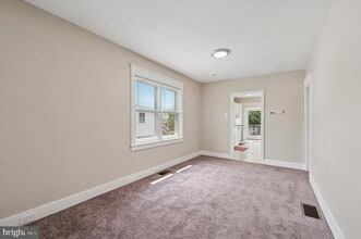 320 Printz Ave in Essington, PA - Building Photo - Building Photo