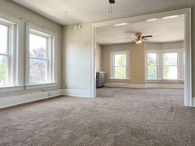 property at 453 Penora St