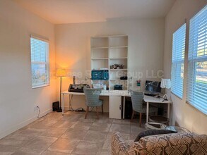 21045 W Sunrise Ln in Buckeye, AZ - Building Photo - Building Photo