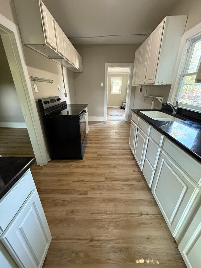 733 Gracey in Clarksville, TN - Building Photo - Building Photo