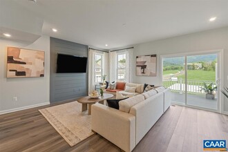 4992 Dunnagan Dr in Crozet, VA - Building Photo - Building Photo