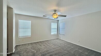 42291 W Desert Fairways Dr in Maricopa, AZ - Building Photo - Building Photo