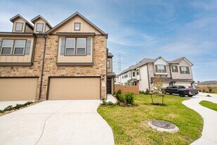 4265 Merry Mill Dr in Spring, TX - Building Photo