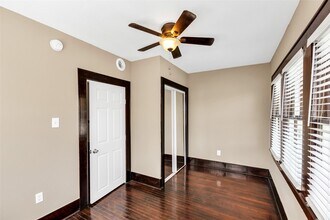 3010 Avenue Q in Galveston, TX - Foto de edificio - Building Photo