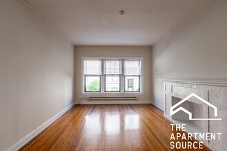 1311 Oak Ave in Evanston, IL - Foto de edificio - Building Photo