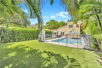 1503 Genoa St in Coral Gables, FL - Building Photo - Building Photo