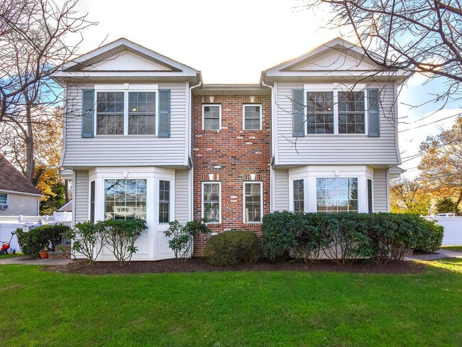 property at 24 Pequot Ave