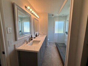 10506 Kirkgreen Dr in Houston, TX - Building Photo - Building Photo