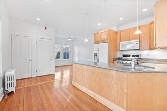 30 Healey St in Cambridge, MA - Building Photo - Building Photo