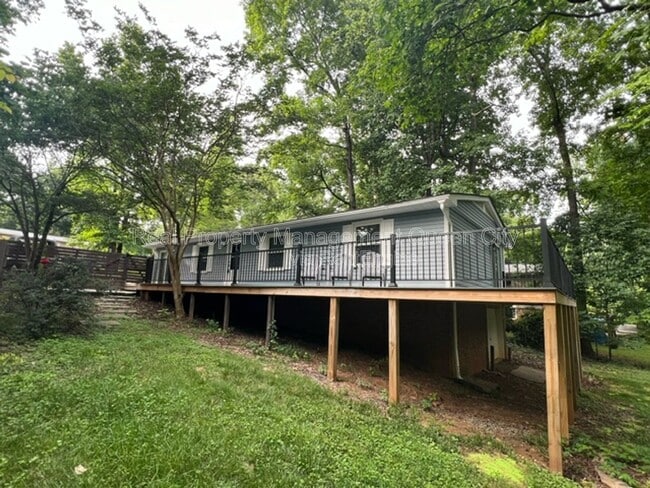 10601 Harbor Dr in Charlotte, NC - Building Photo - Building Photo