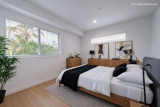 11841 Runnymede St-Unit -Unit #11837 in Los Angeles, CA - Building Photo - Building Photo