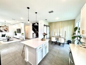 921 Spring Palms Lp in Alafaya, FL - Building Photo - Building Photo