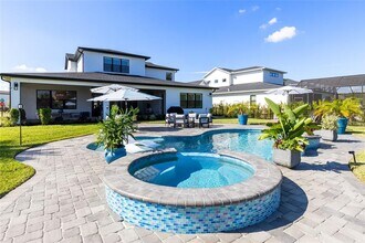 9877 Laurel Berry Dr in Orlando, FL - Building Photo - Building Photo