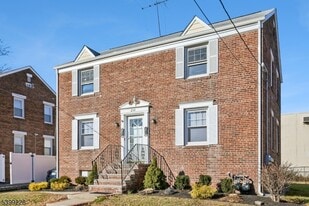 234 Willow Ave in Garwood, NJ - Building Photo