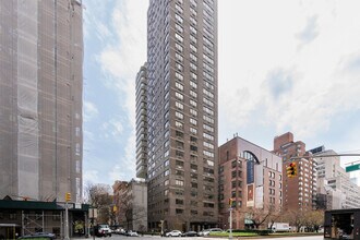 733 Park Ave in New York, NY - Building Photo - Building Photo