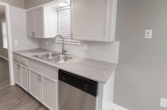 6151 E Mockingbird Ln in Dallas, TX - Foto de edificio - Building Photo