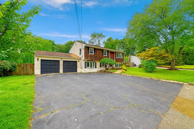 825 Wright Debow Rd in Jackson Township, NJ - Building Photo - Building Photo