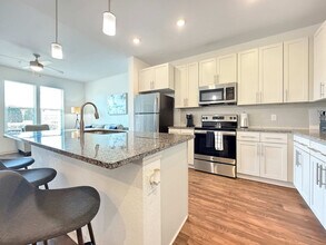 1515 Flournoy Lp in Clearwater, FL - Building Photo - Building Photo