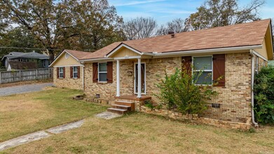 3417 Cedar St in North Little Rock, AR - Building Photo - Building Photo