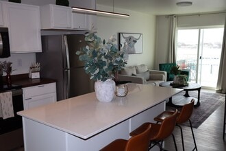 Rail10 Lofts in Dilworth, MN - Foto de edificio - Building Photo