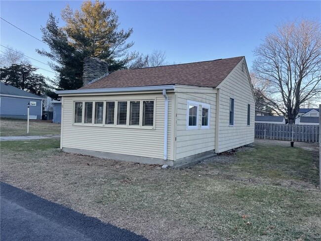 6 San Miguel Dr in Bristol, RI - Building Photo - Building Photo