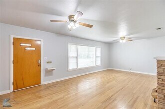 1402 Herring St in Merkel, TX - Building Photo - Building Photo