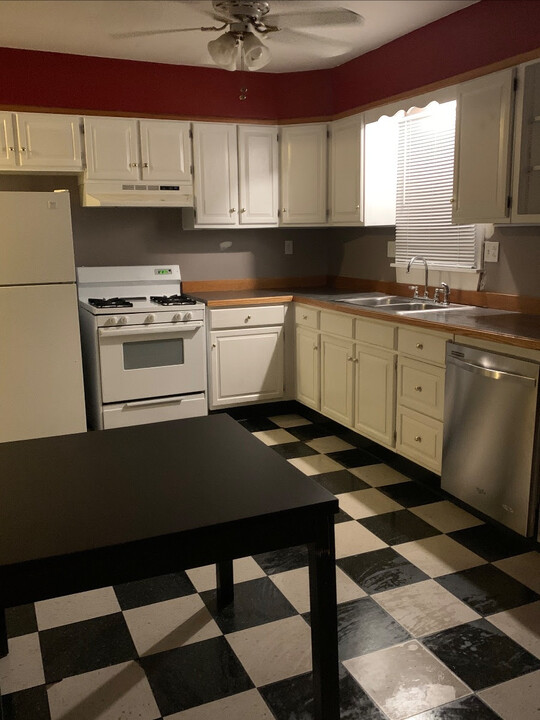 45 Franklin St, Unit 1 in Somerville, MA - Building Photo