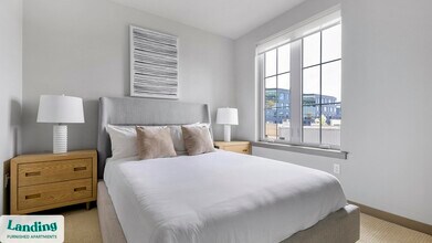 1850 NW Front Ave, Unit 417 in Portland, OR - Foto de edificio - Building Photo