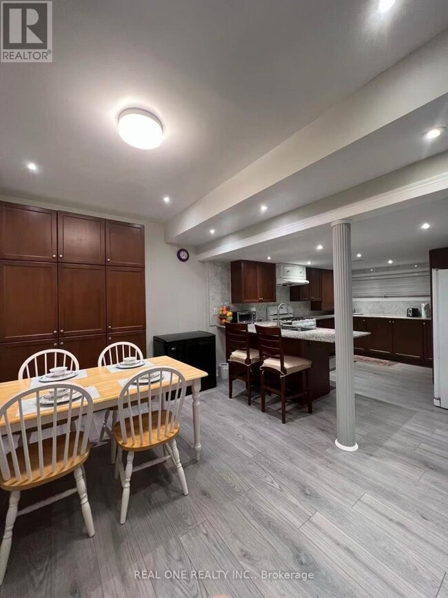 property at 24 Wendelyn Dr