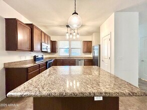 1418 S Jessica Ln in Tempe, AZ - Building Photo - Building Photo