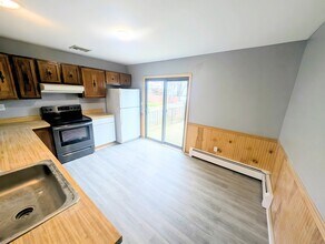 30 Cardinal Ln in Naugatuck, CT - Building Photo - Building Photo