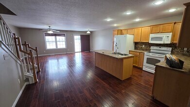 1416 Myrtle Beach Ave in Champaign, IL - Building Photo - Building Photo