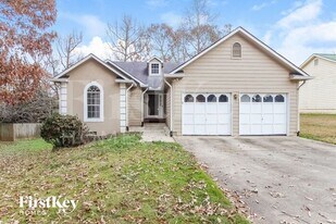 11200 Tara Glynn Dr in Hampton, GA - Building Photo