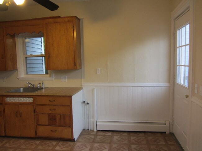 86 Bacon St in Biddeford, ME - Building Photo - Building Photo