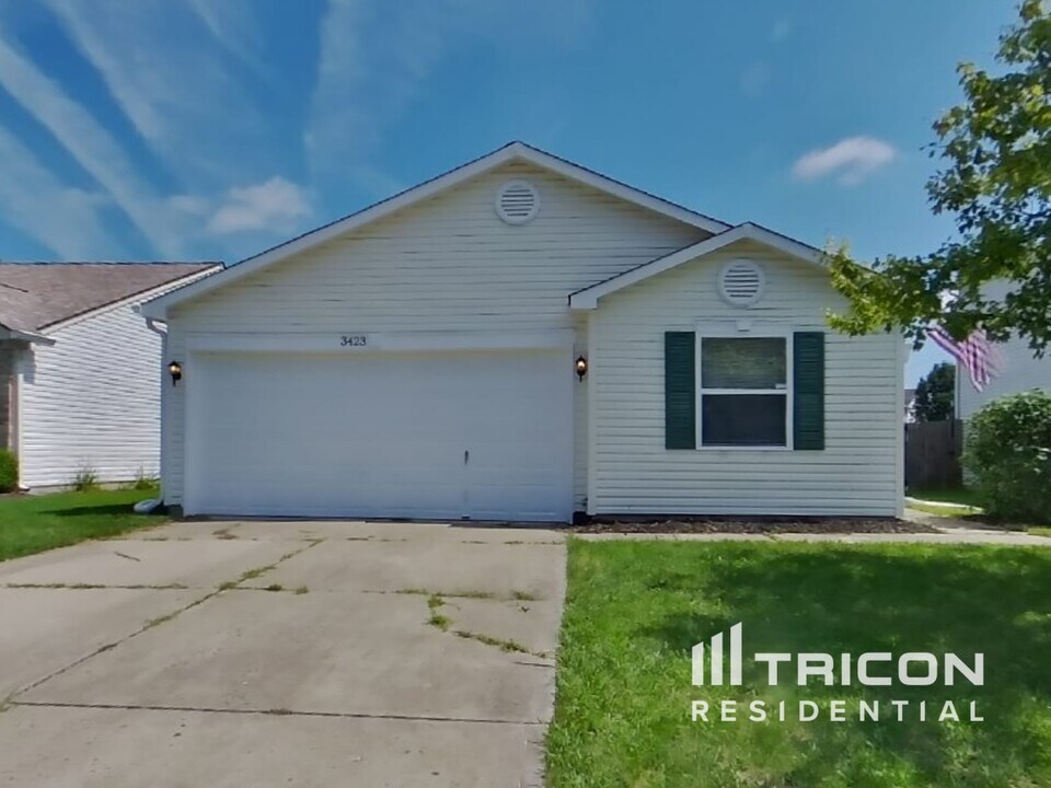3423 Summer Breeze Cir in Indianapolis, IN - Building Photo