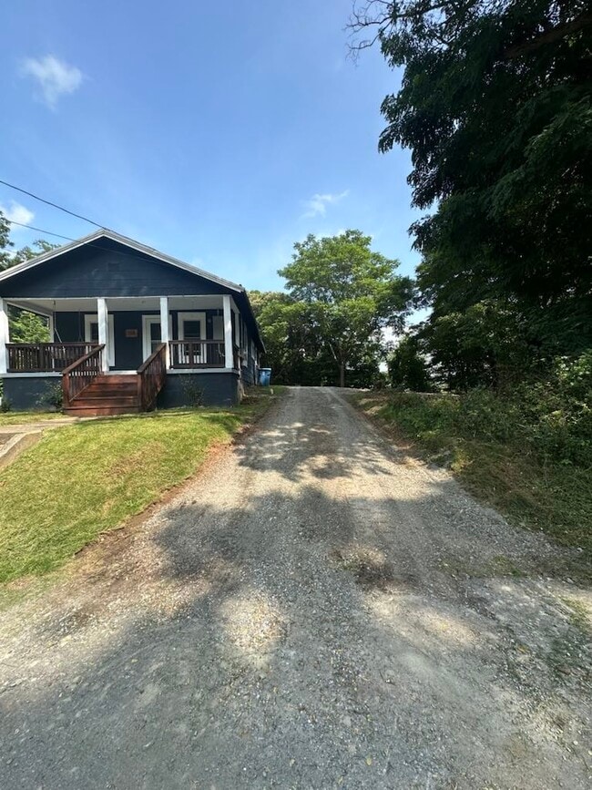 property at 114 Carolina Ave