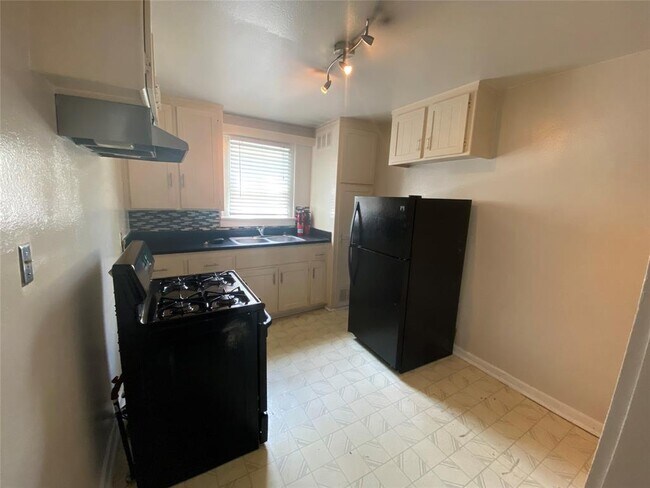 2010 Taft St in Houston, TX - Building Photo - Building Photo