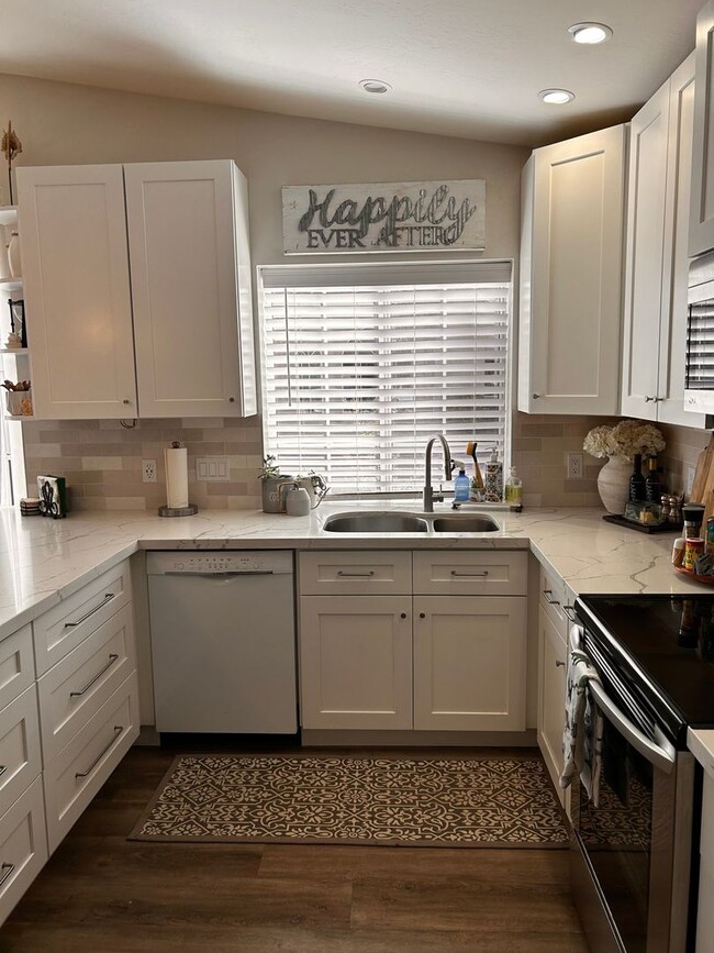 519 Mill Dr in Cottonwood, AZ - Foto de edificio - Building Photo