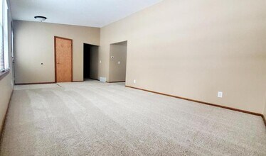 3119 67th Ave N in Minneapolis, MN - Building Photo - Building Photo