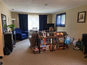 205 Rano Blvd in Vestal, NY - Building Photo - Building Photo