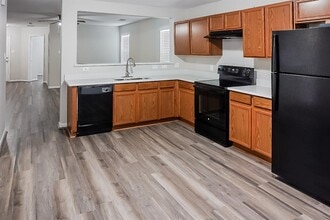 8122 Arrington Forest Ln in Humble, TX - Building Photo - Building Photo