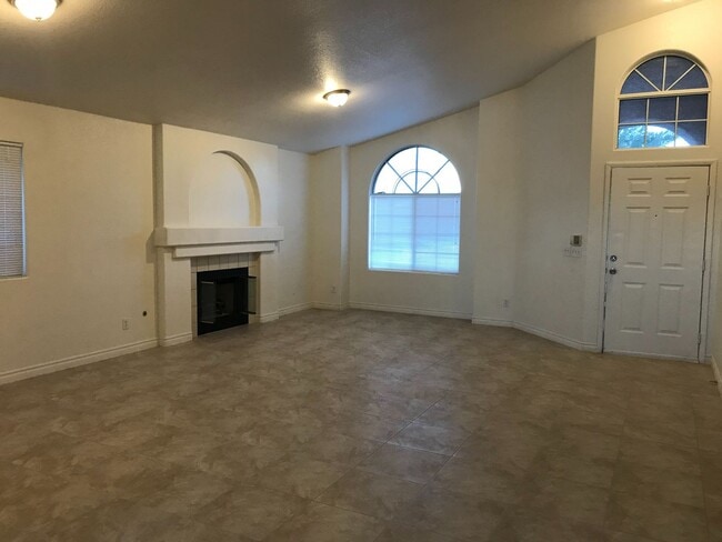 2642 Lone Butte Dr in Las Vegas, NV - Building Photo - Building Photo