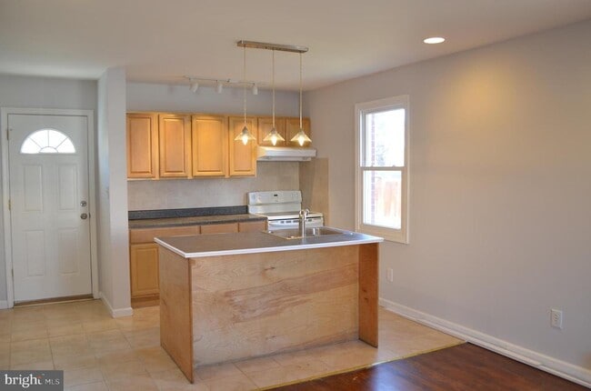 4801 Bass Pl SE in Washington, DC - Building Photo - Building Photo