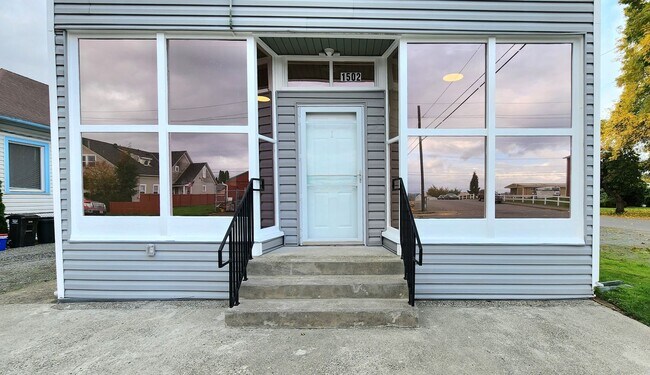 1502 Walnut St-Unit -Unit 1 in Everett, WA - Building Photo - Building Photo