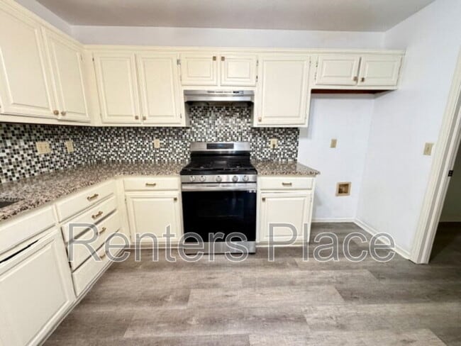 11121 S 106th E Ave in Bixby, OK - Building Photo - Building Photo