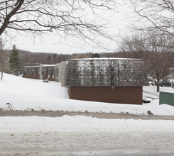 Hammerstone Village Apartments in Cobleskill, NY - Foto de edificio - Building Photo