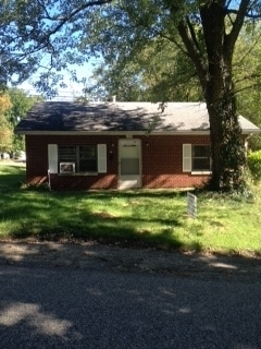 134 N Clark St in Bloomington, IN - Building Photo