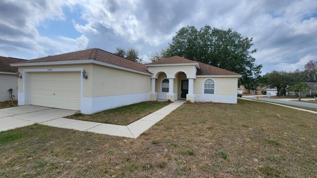 property at 3048 Verbena Dr