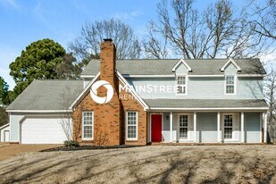 8018 Cross Village Dr in Germantown, TN - Building Photo