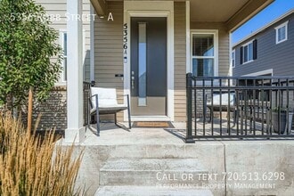 5356 Robb St in Arvada, CO - Building Photo - Building Photo